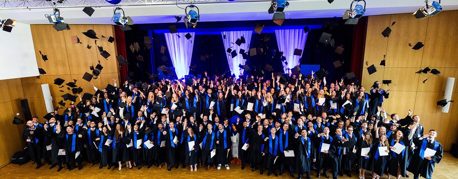 Mehr als 350 WHU-Studierende feiern ihren Abschluss
